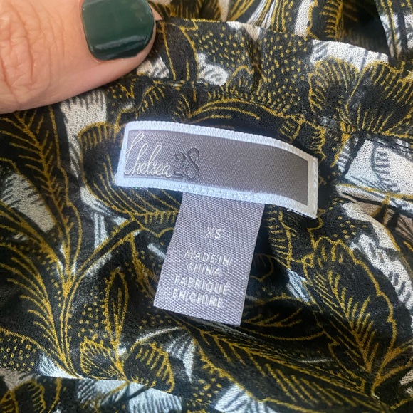 Chelsea28 Floral Boho Bell Sleeve Dress - Picture 10 of 10